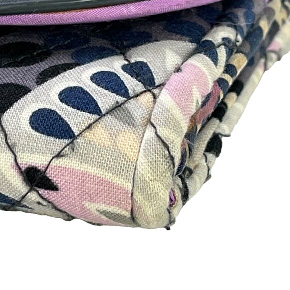 Vera Bradley Navy Purple Womens Quilted Floral Wallet Wristlet Coin Purse Bag - Picture 11 of 16